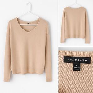 Staccato Women's Light Pink V-Neck Sweater